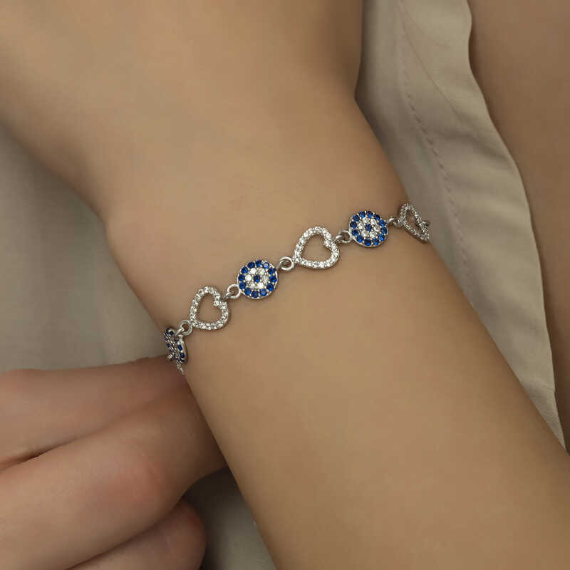 Gümüş Kalpli Nazar Kadın Bileklik - Görsel 4