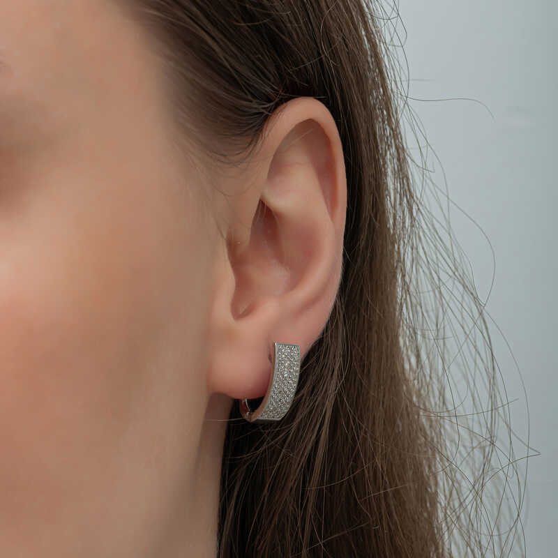 Gümüş 7 Sıra Beyaz Taşlı J Kadın Küpe - Görsel 3