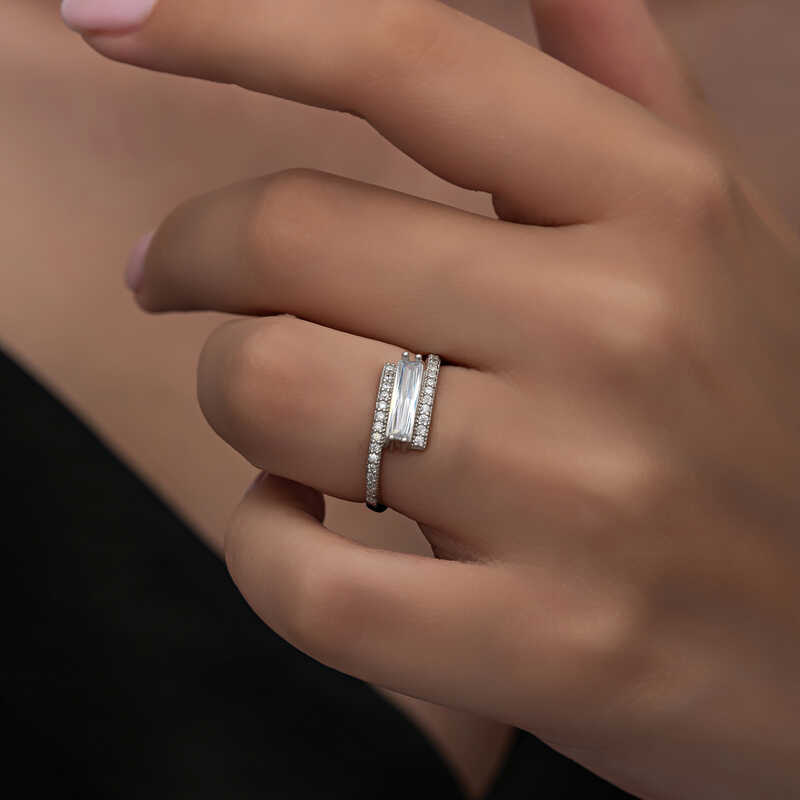 Gümüş Baget Taşlı Kadın Yüzük - Görsel 3