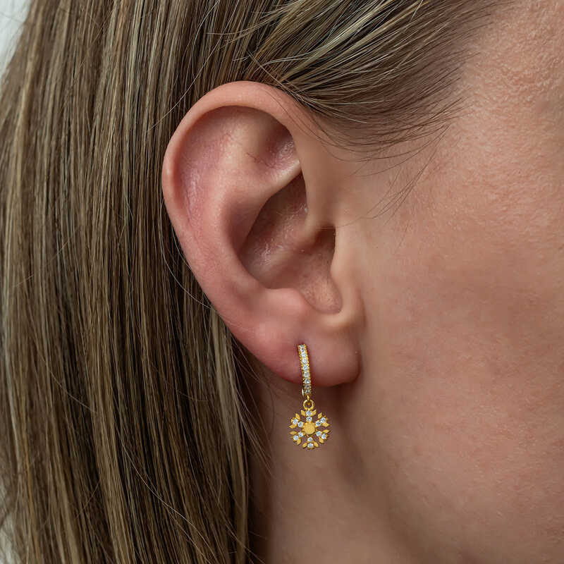 Gümüş Sallantılı Gold Kar Tanesi Kadın Küpe - Görsel 2