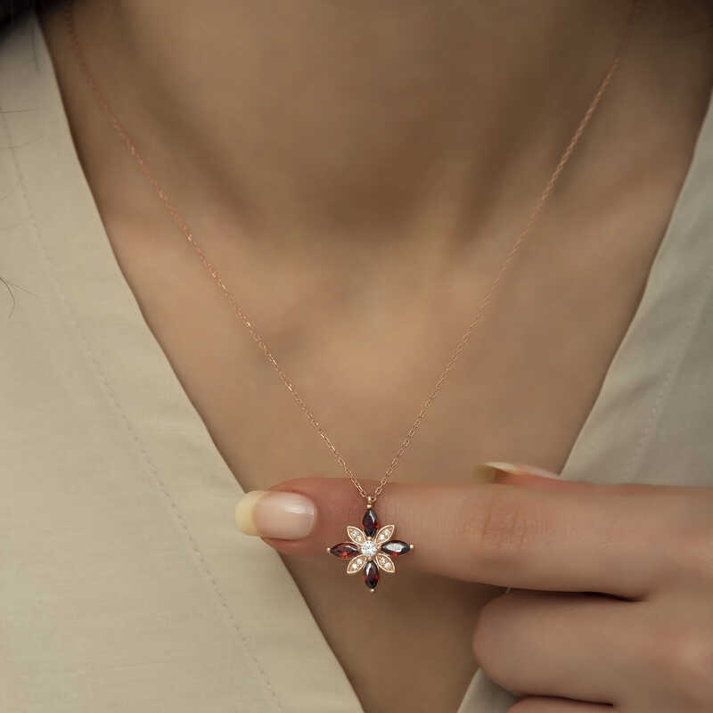 Gümüş Rose Kırmızı Taşlı Umut Çiçeği Kolye - Görsel 5